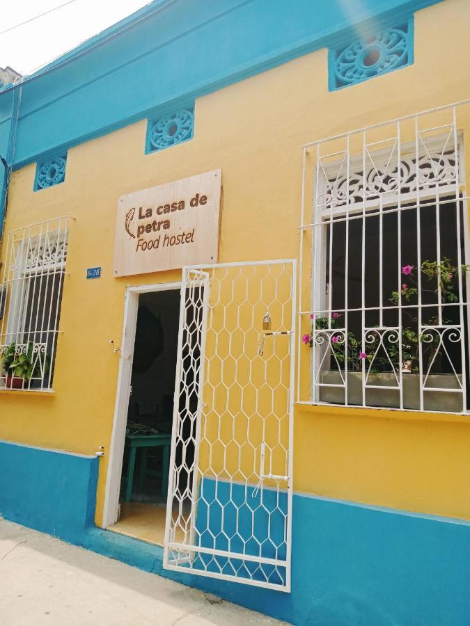 La Casa De Petra Food House